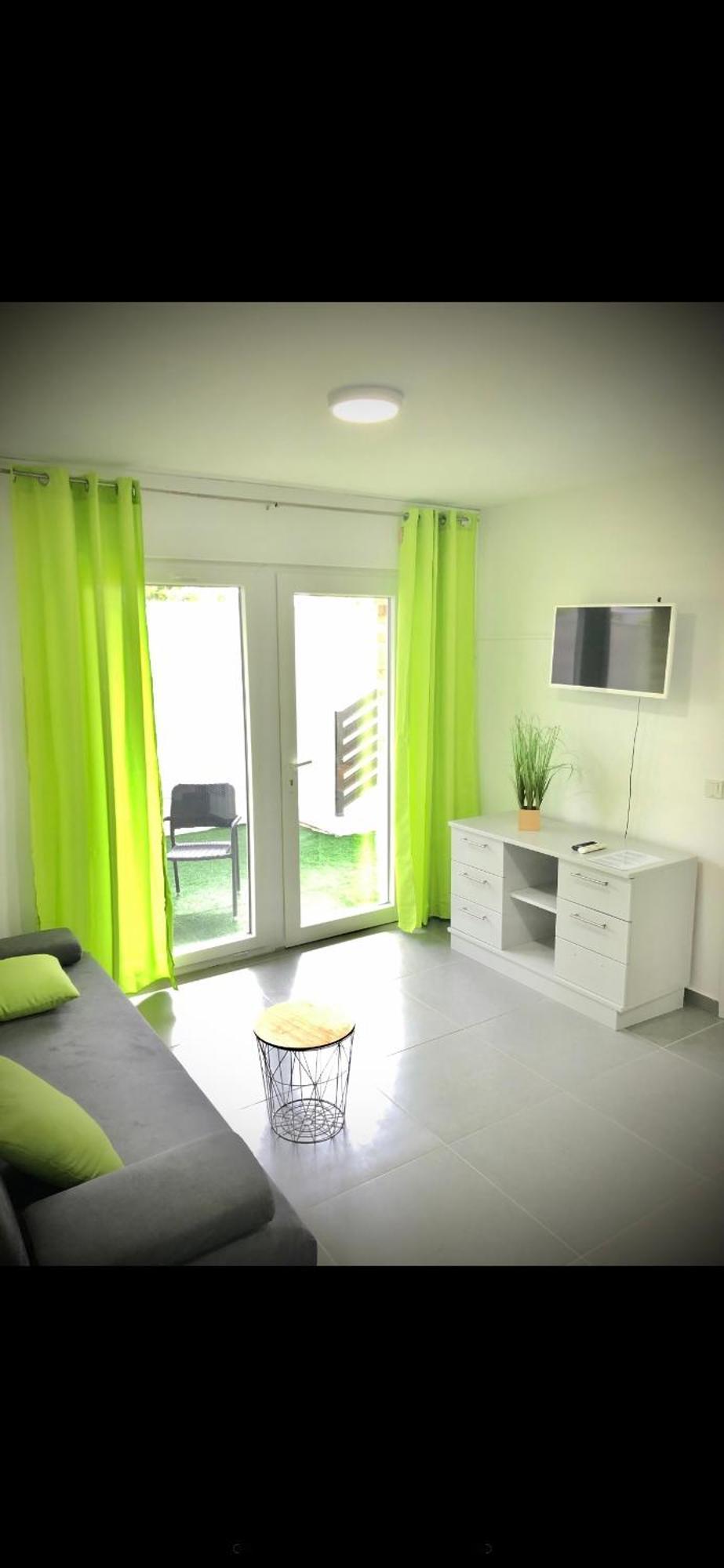 Vip Deluxe Apartment Arian نوفاليا المظهر الخارجي الصورة